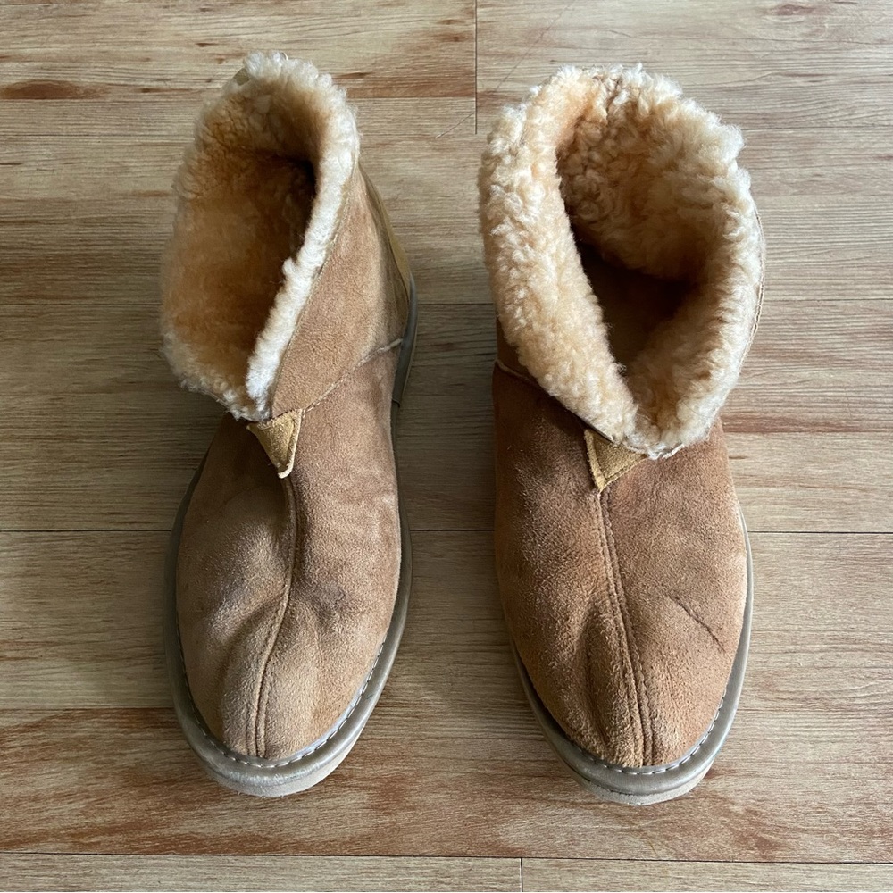 Sheepskin Slipper Moccasins Fuzzy Fur Boots UGG style US SIZE 11